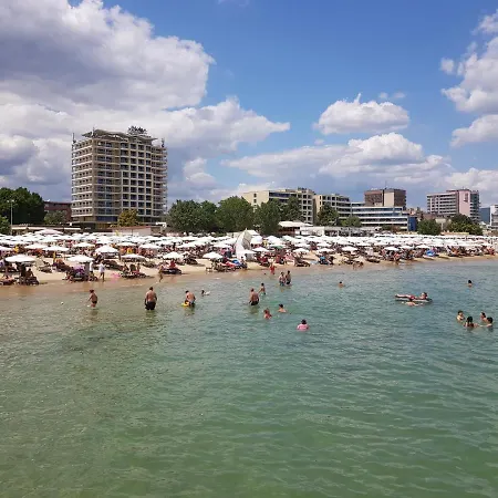 Apartment In The Heart Of Sunny Beach Close To The Sea And The Beach شقة *
